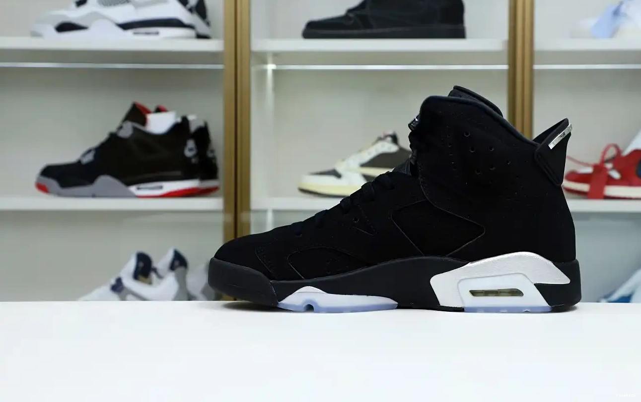CHROME JORDAN 6 AIR 0406